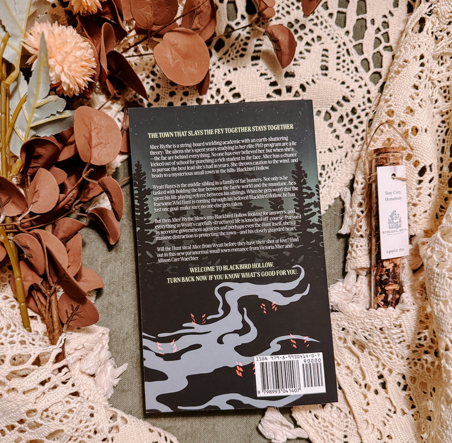 Welcome to Blackbird Hollow By: Victoria Mier & Allison Carr Waechter