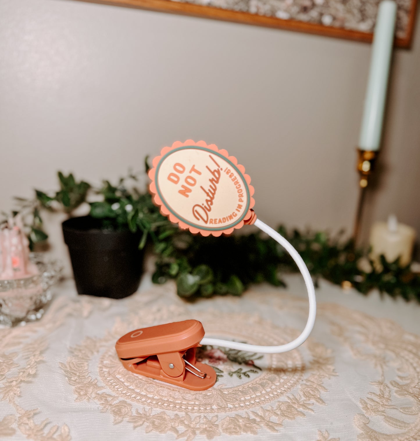 Do Not Disturb Book Light – Rechargeable Reading Lamp
