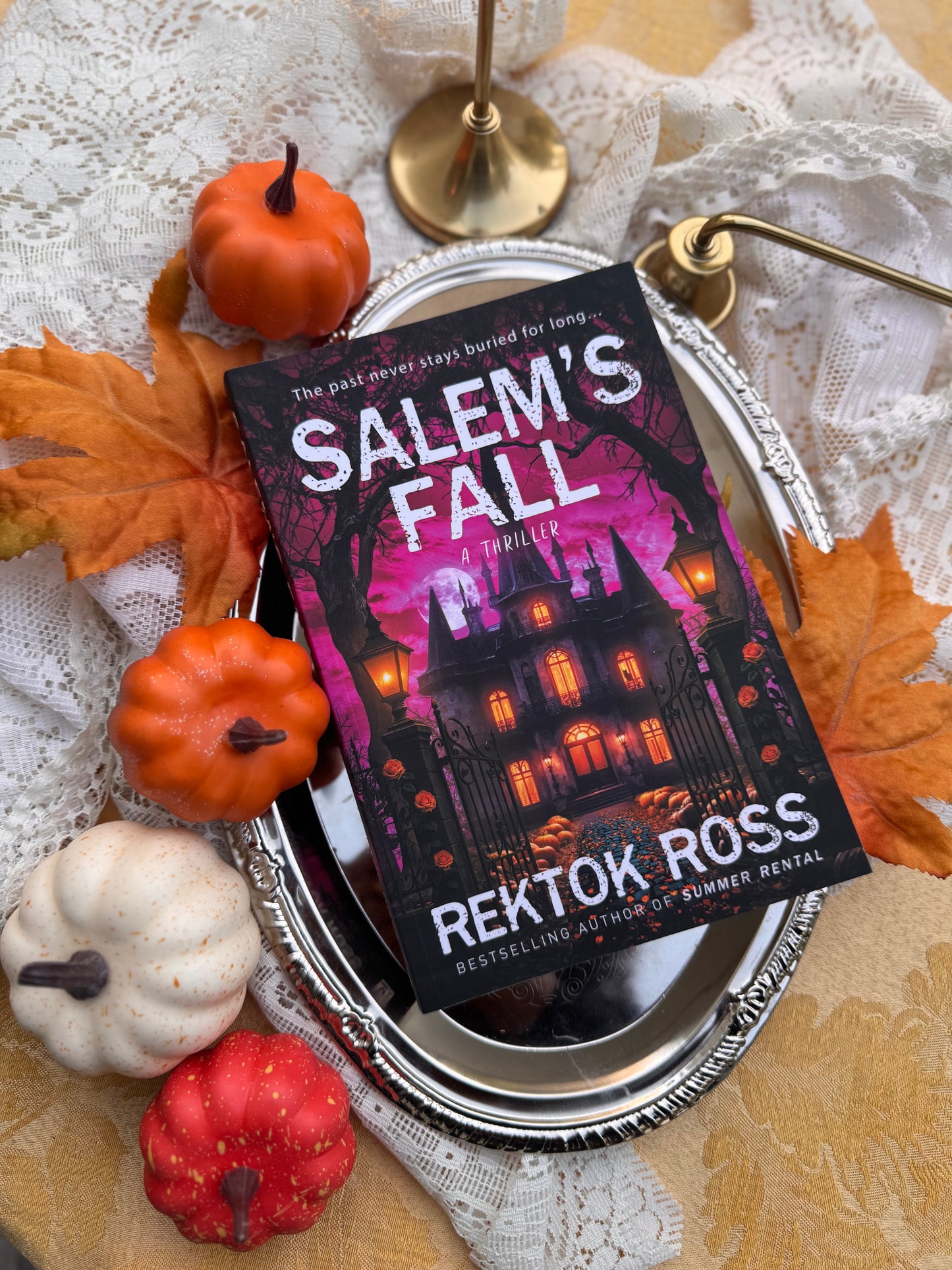 Salem's Fall: A Dark Psychological Thriller by: Rektok Ross
