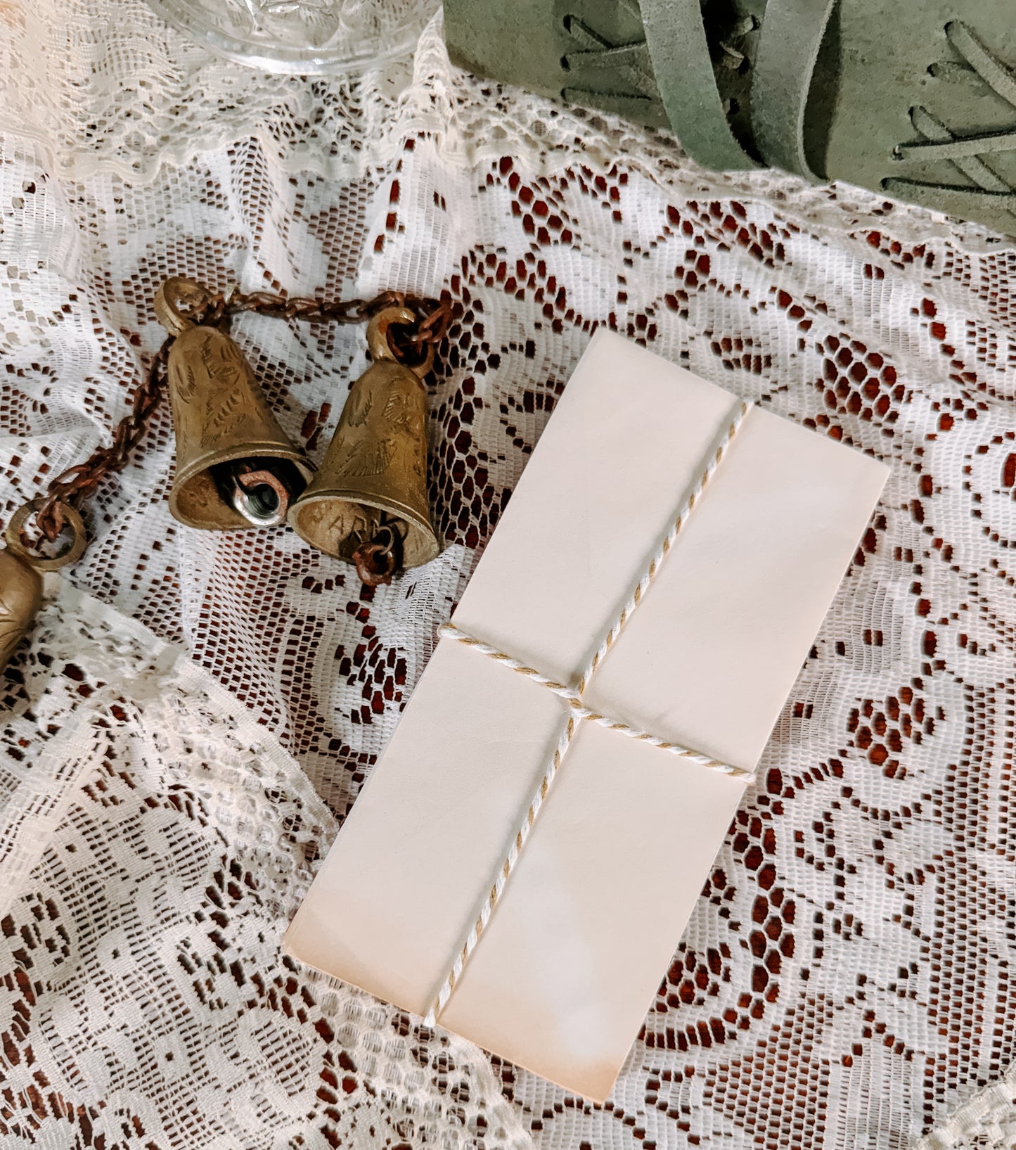 Vintage “You Are Invited” Cards (Set of 10)