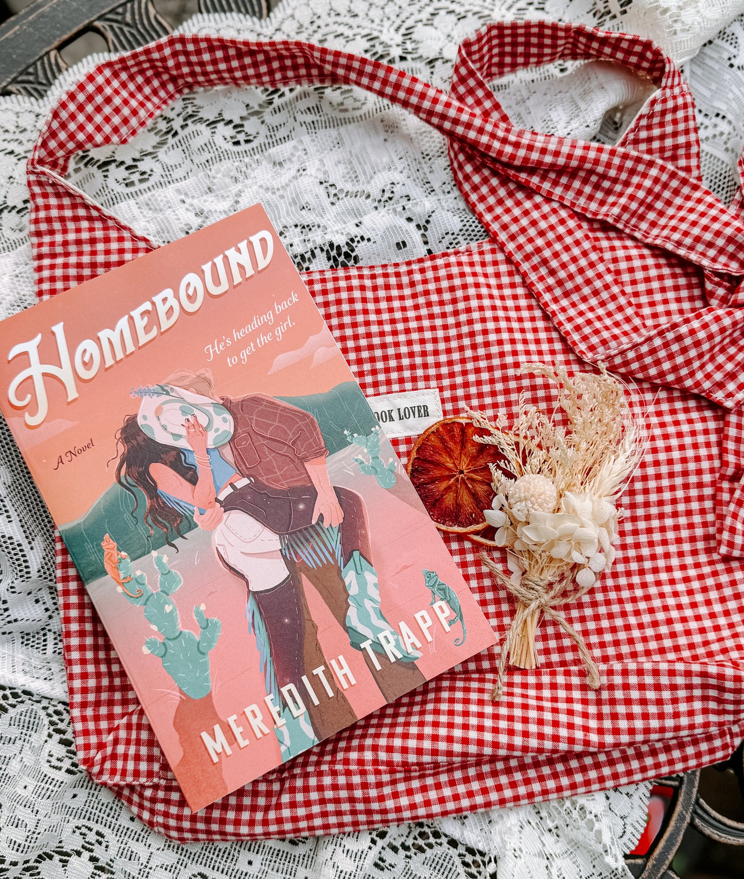 Homebound: A Novel by Meredith Trapp