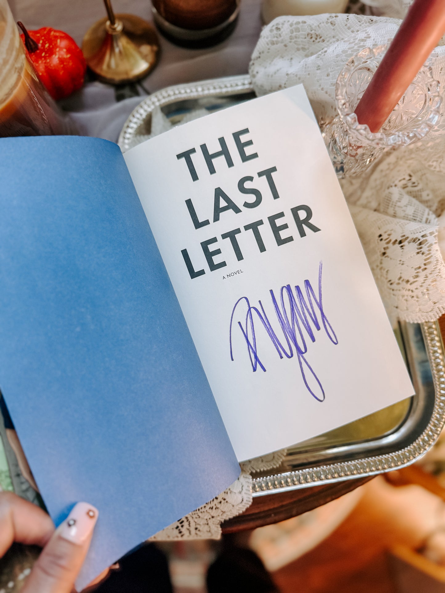 The Last Letter (Signed Deluxe Edition)
by Rebecca Yarros