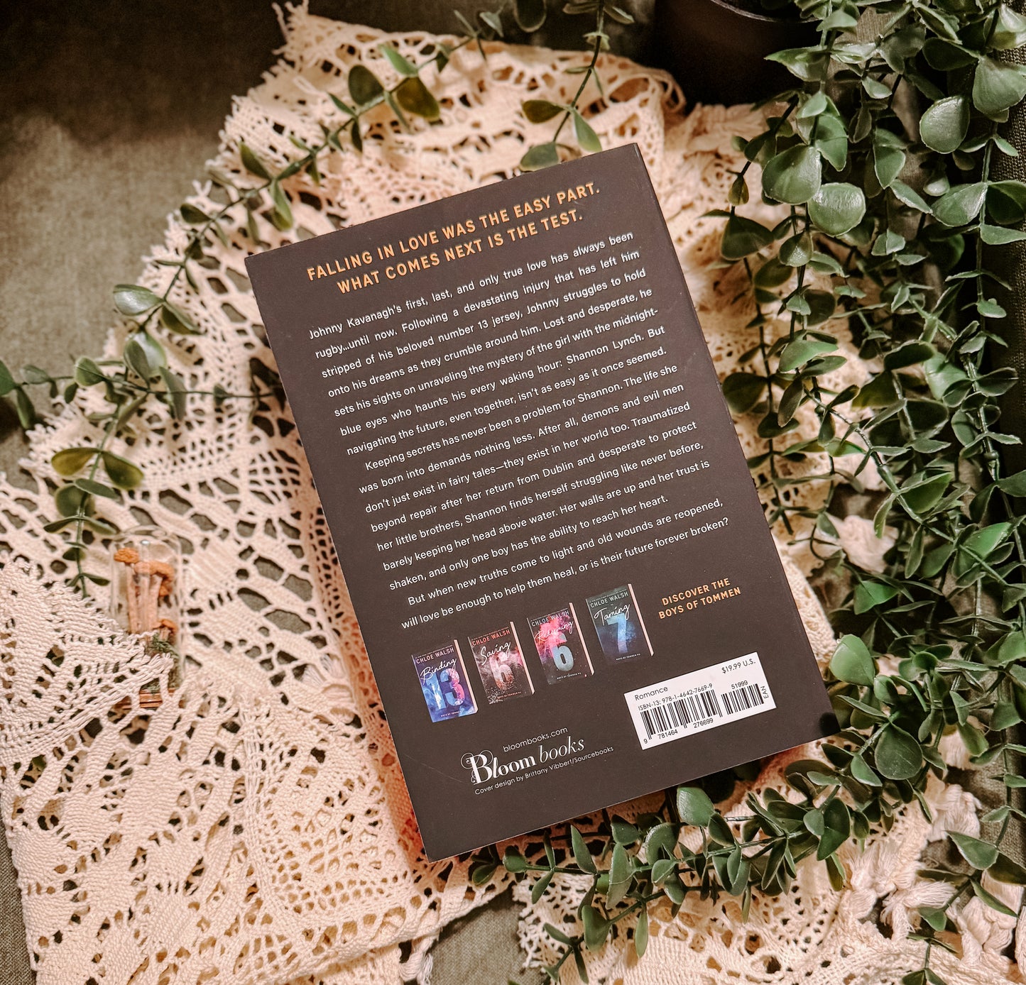 Keeping 13 (Deluxe Edition) (Boys of Tommen, 2) By: Chloe Walsh