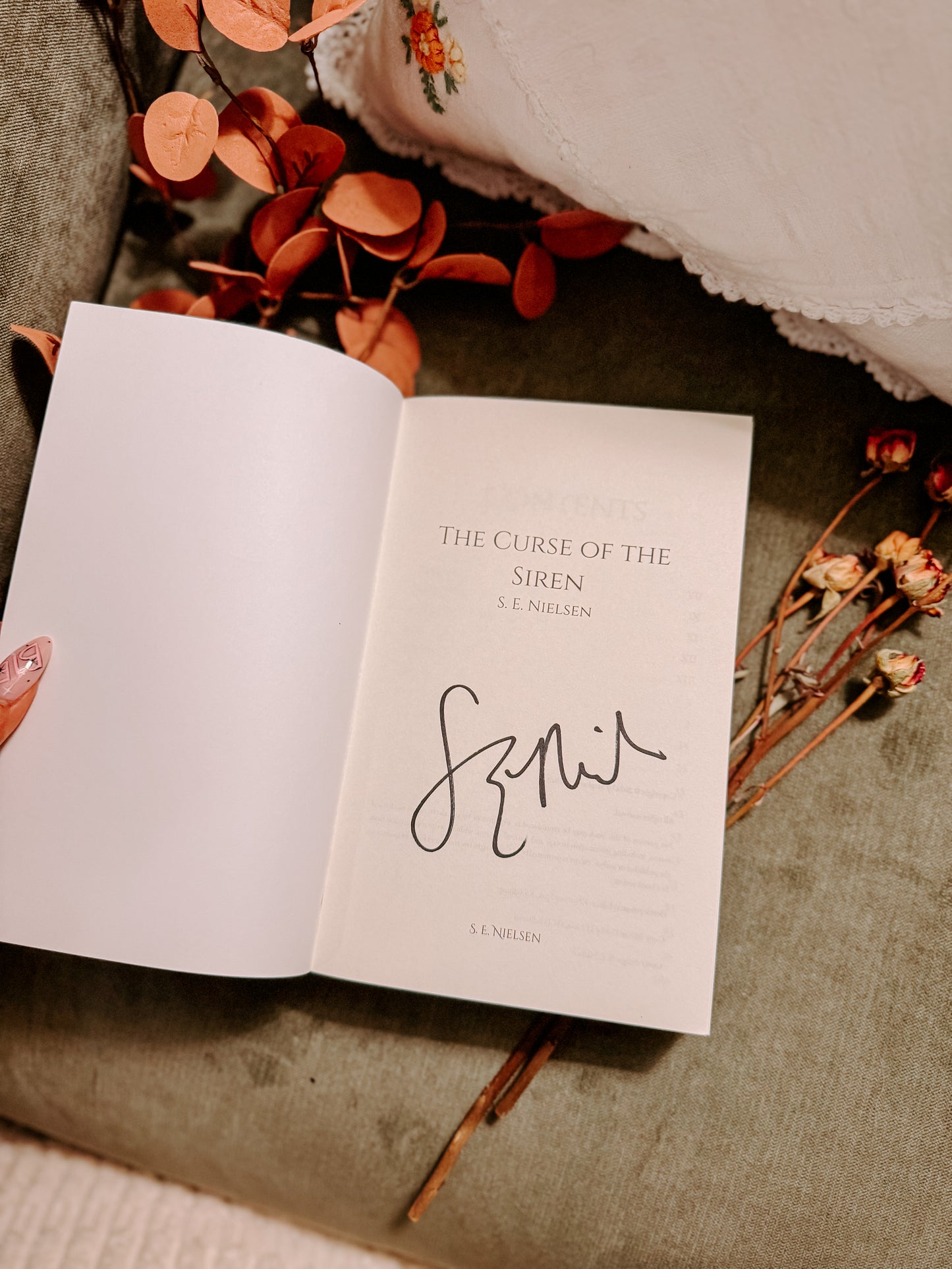The Curse of the Siren By: S.E. Nielsen SIGNED