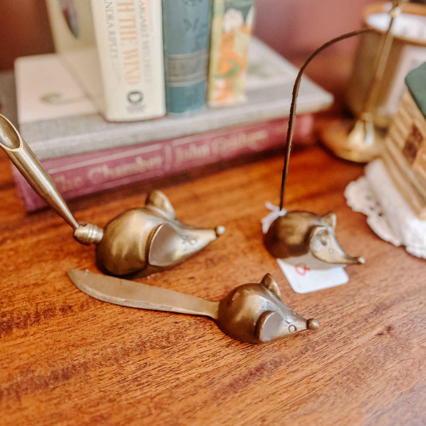 Brass Mouse Study Set