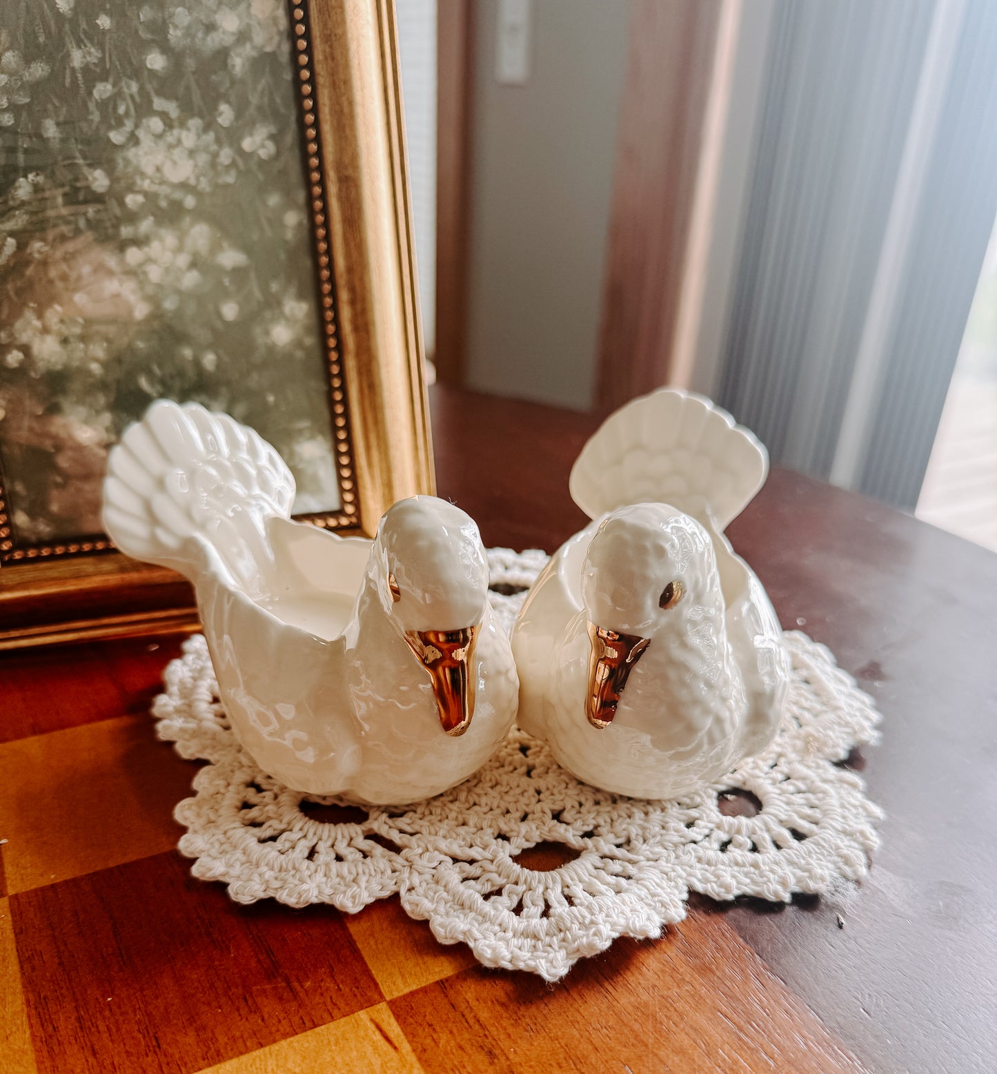Pair of Porcelain Dove Planters, Vintage Mid-Century Style