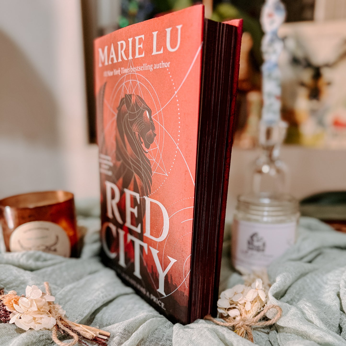 Red City by Marie Lu