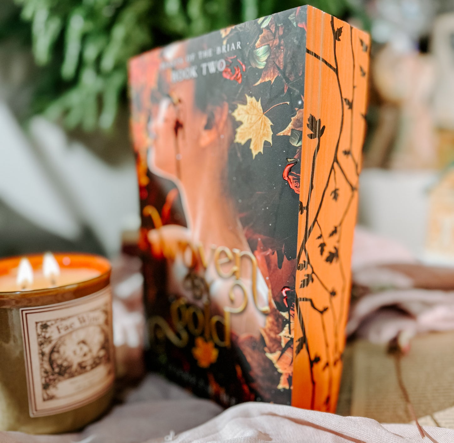 Woven By Gold (Beasts of the Briar, 2) By: Elizabeth Helen