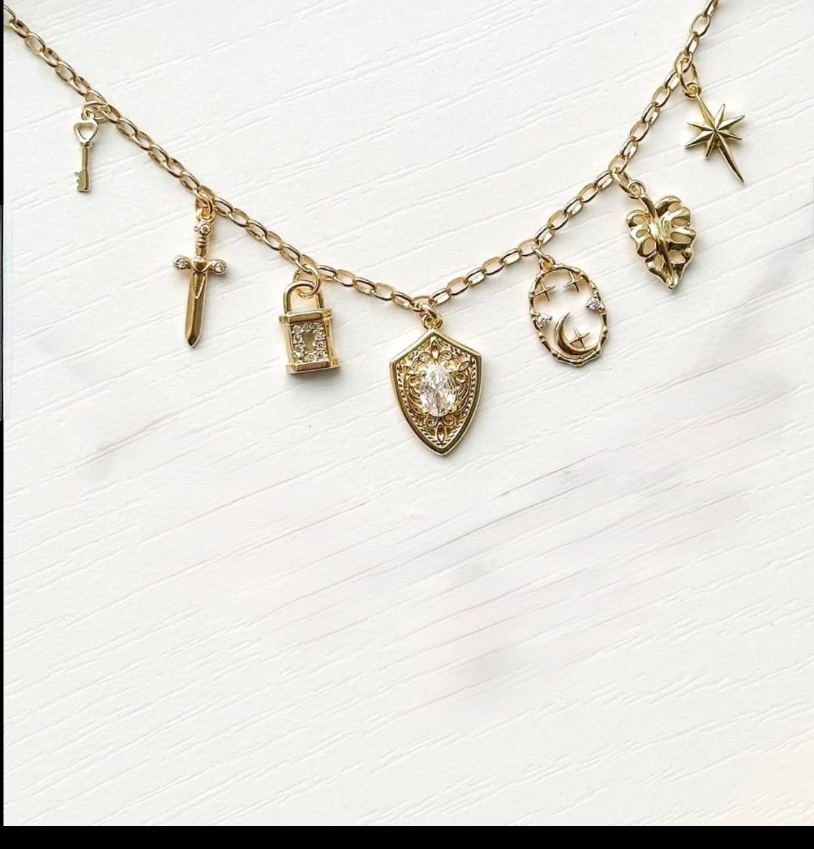 The Romantasy Relics Charm Necklace