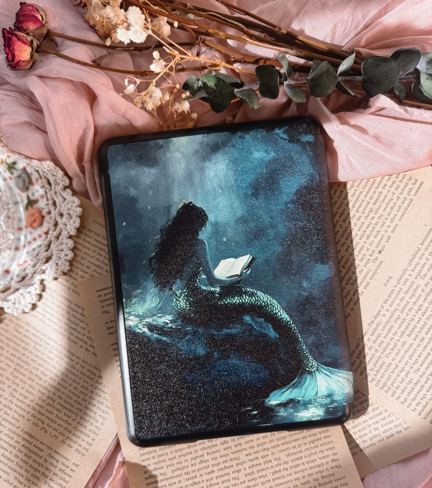 Sea of Stories Mermaid Kindle Case