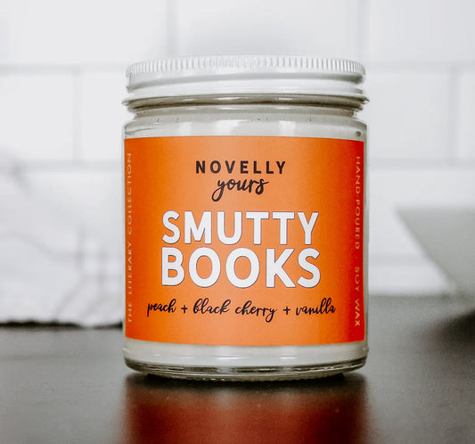 Smutty Books Candle – Peach, Black Cherry & Vanilla
