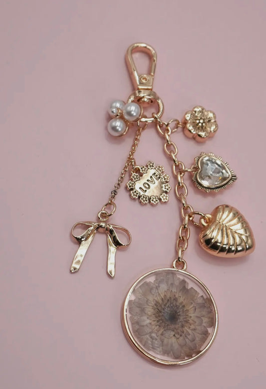 Dried Flower and Hearts Bag Charm – Gold