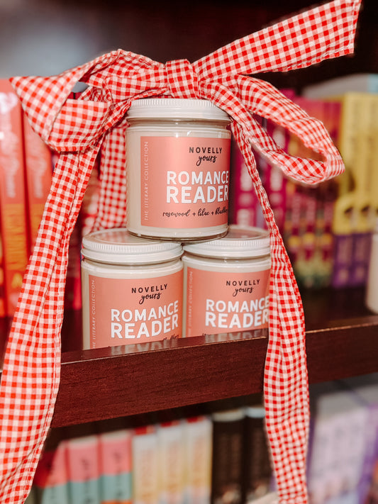 Romance Reader Candle – Rosewood + Lilac + Blackberry 🕯💗