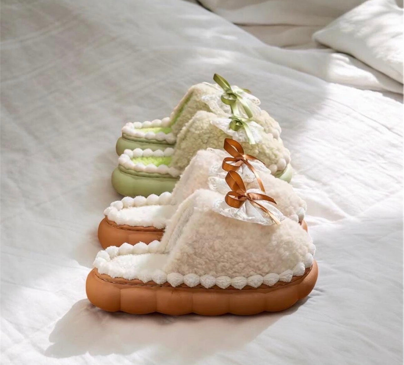 Darling Daydream Bow Slippers