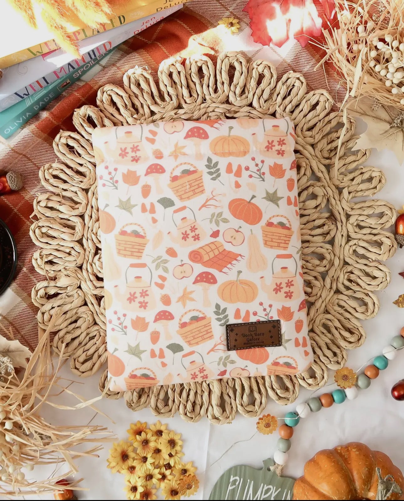🍂 Cozy Vibes Book Sleeve 🍂