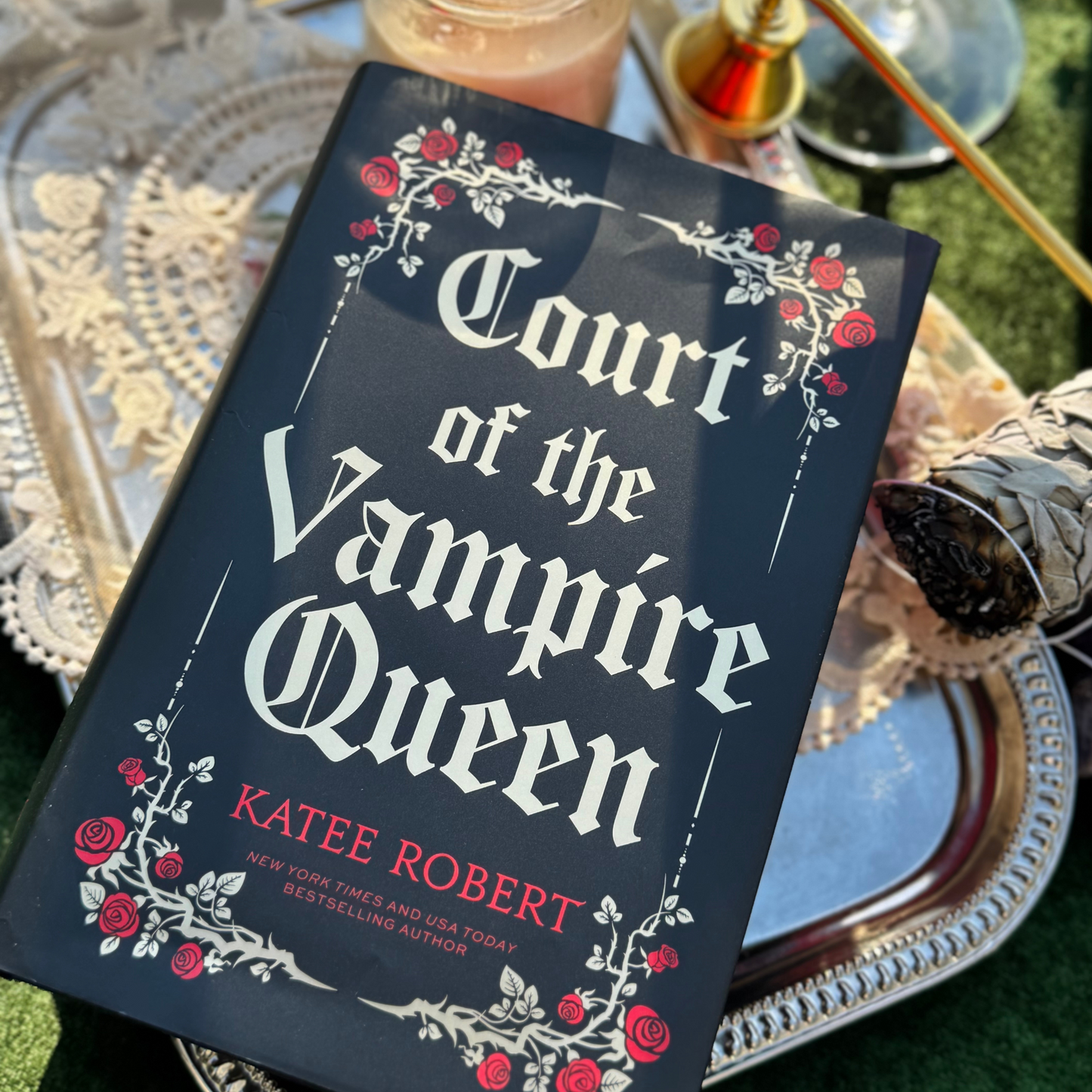 Court of the Vampire Queen by Katee Robert