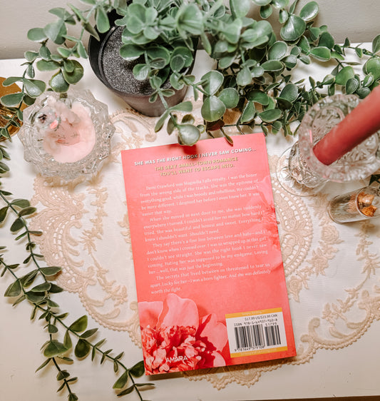 Loving Romeo
by Laura Pavlov