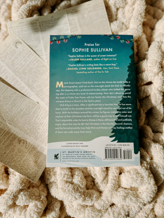 You Make It Feel like Christmas: A Novel
by Sophie Sullivan