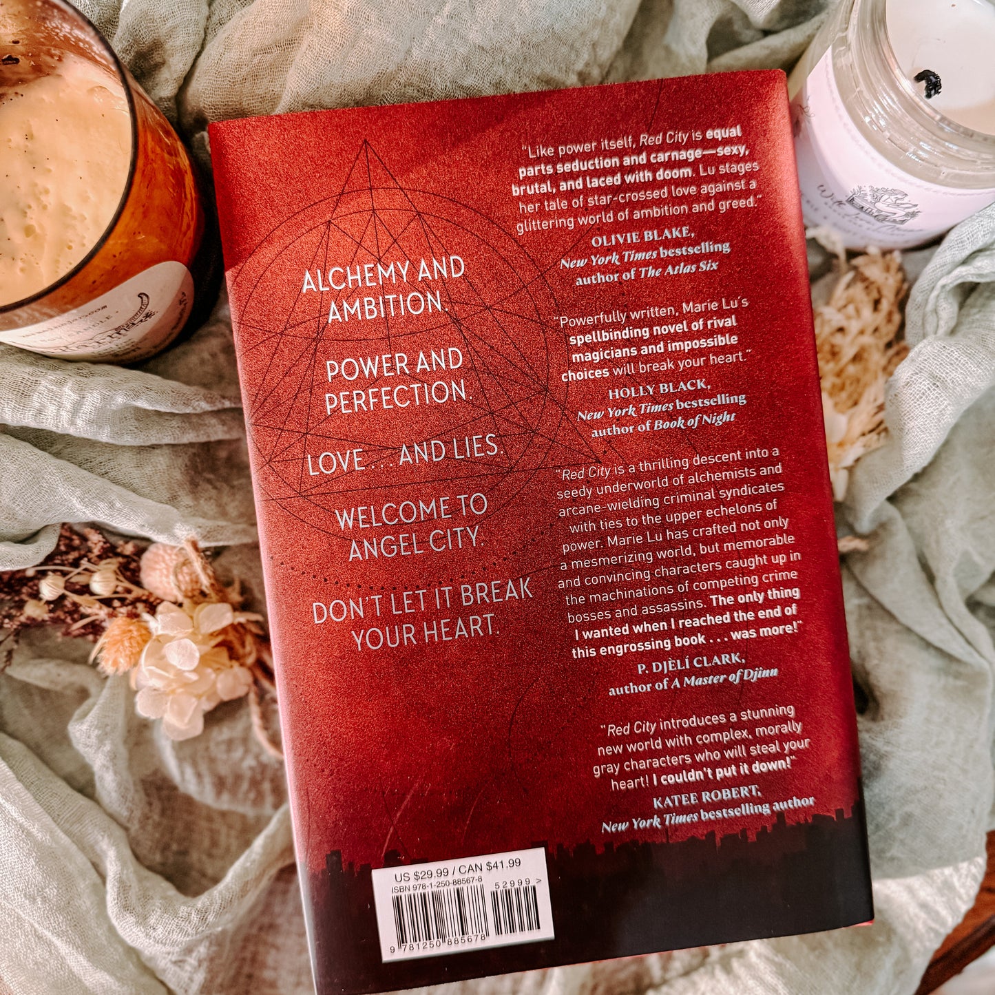 Red City by Marie Lu