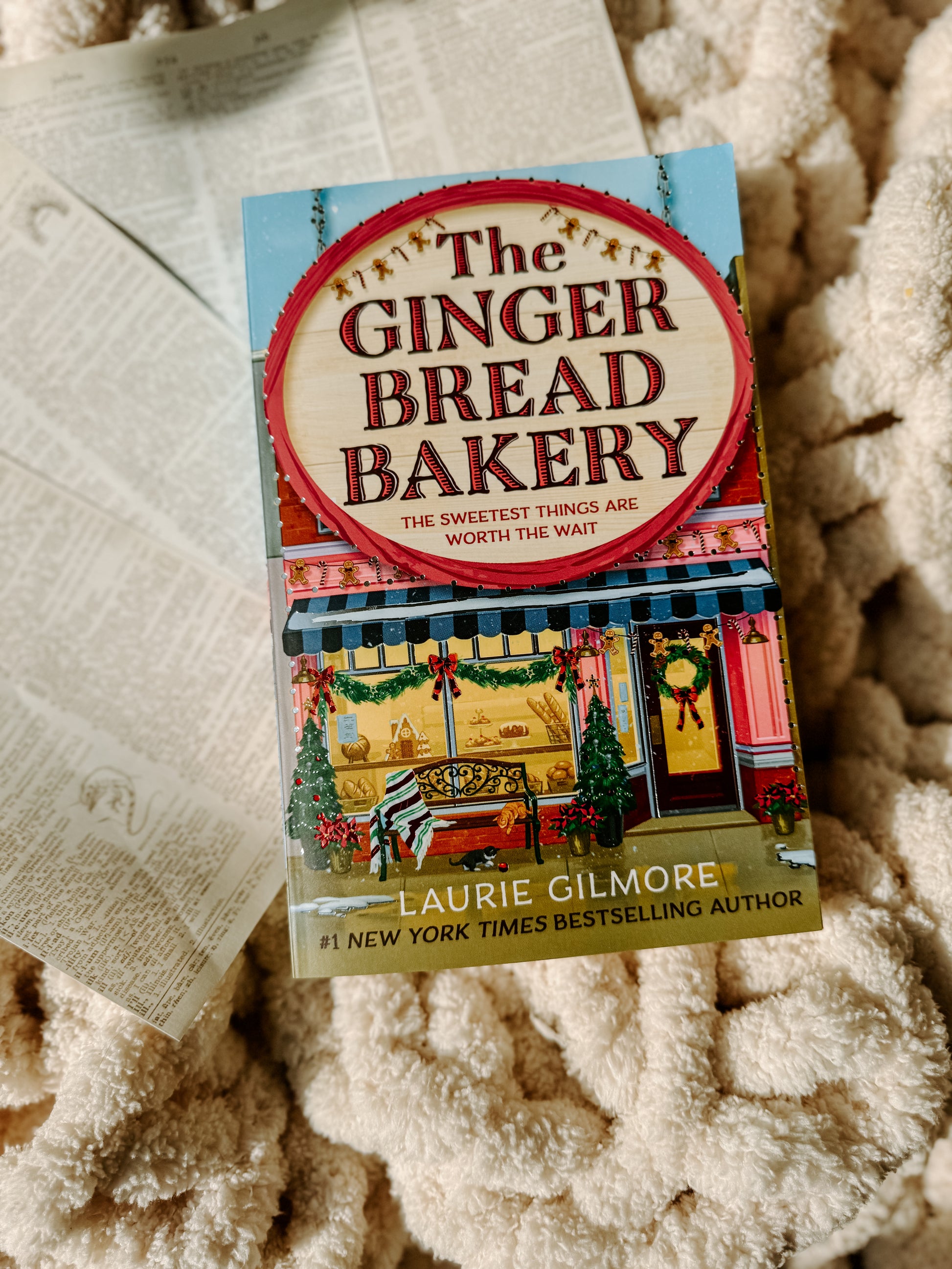 The Gingerbread Bakery by Laurie Gilmore