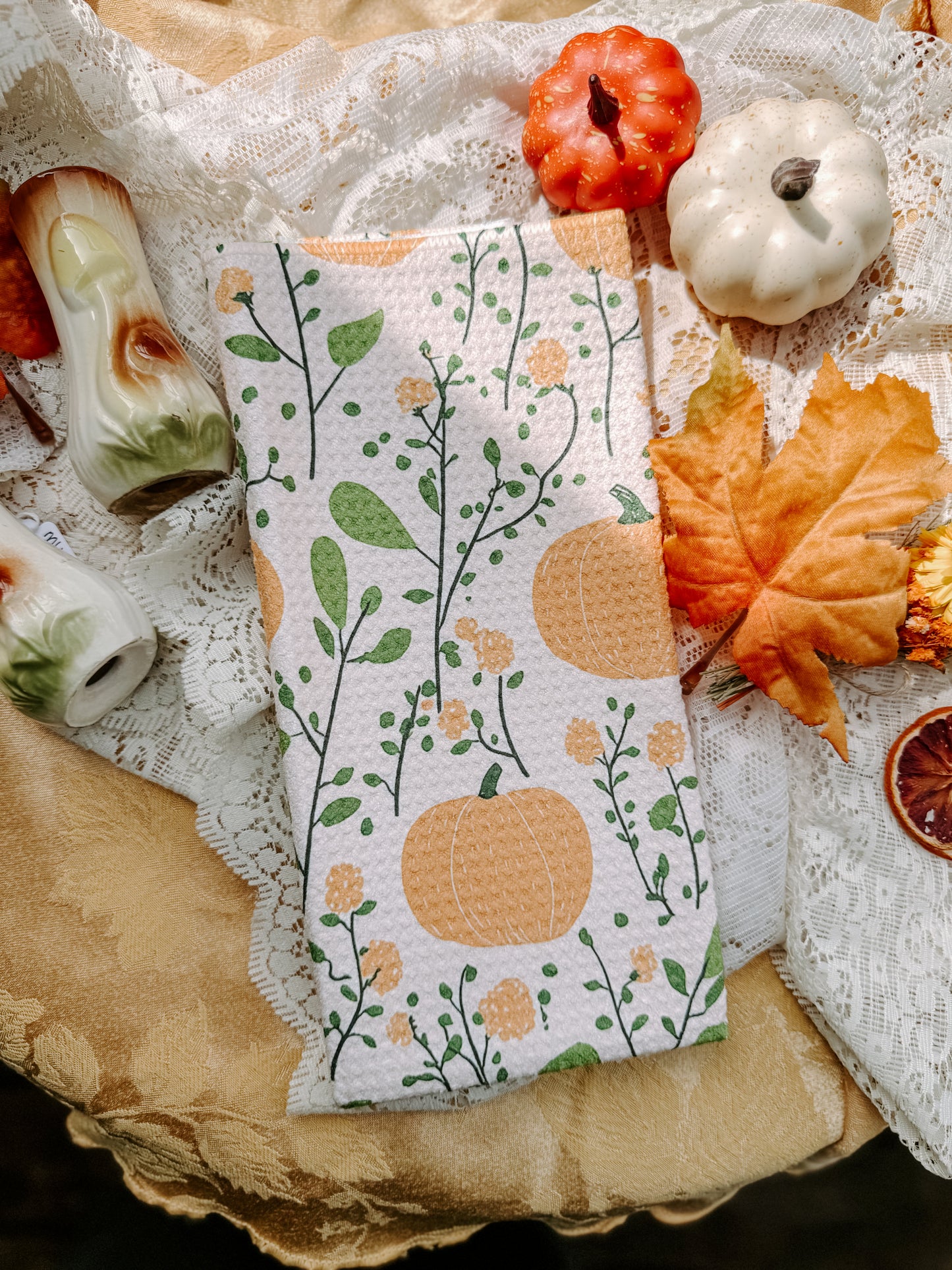🍁 Pumpkin Botanical Tea Towel