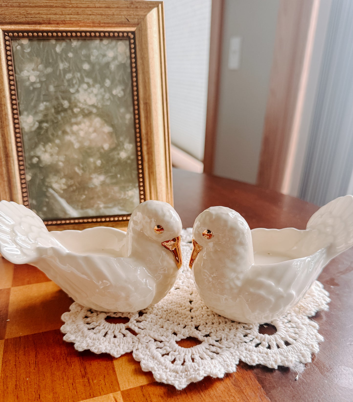 Pair of Porcelain Dove Planters, Vintage Mid-Century Style