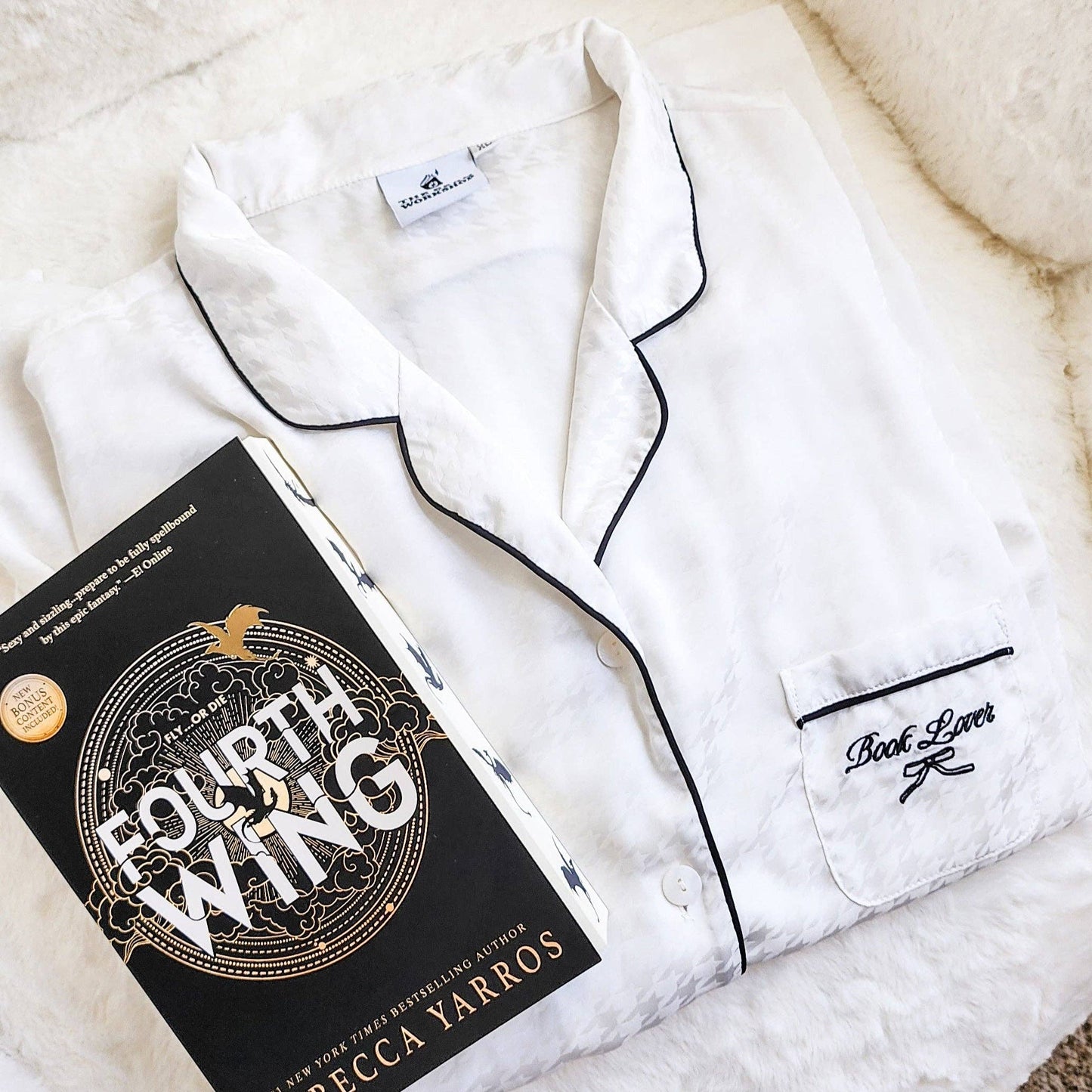 Book Lover Satin Houndstooth Pajama Set